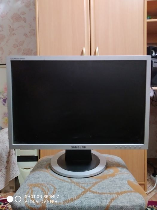 Продам монитор Samsung