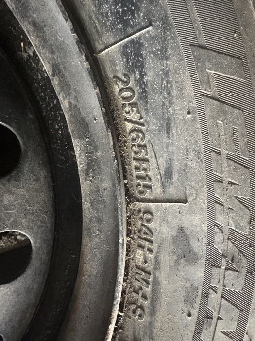 Продаю колеса с дисками