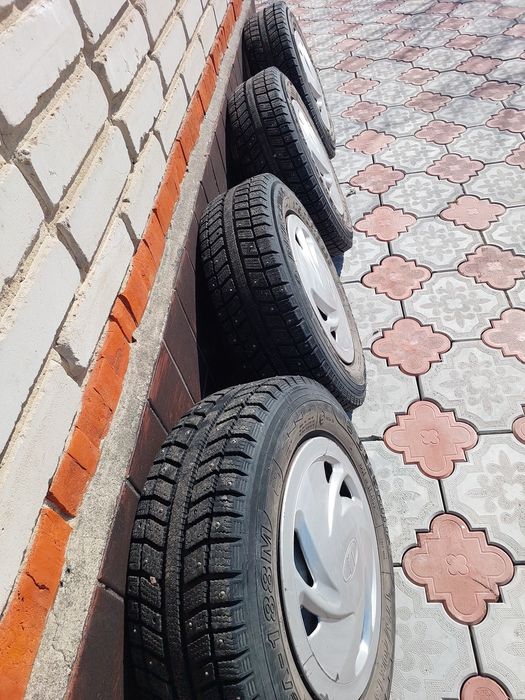 Продам зимняя резину на 13