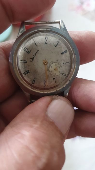 Продам швейцарские часы