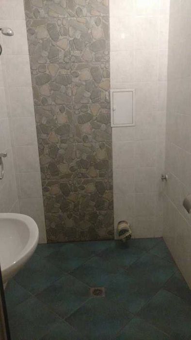 Тристаен ап Дианабад под наем