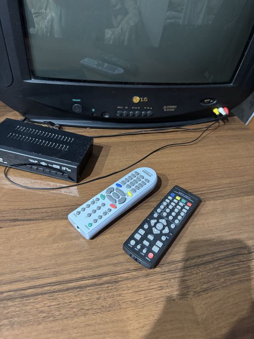 Продам телевизор