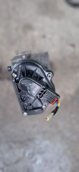 Clapeta acceleratie ford focus 1,6benzina