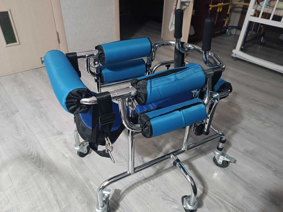 Продам ходунки для детей с ДЦП