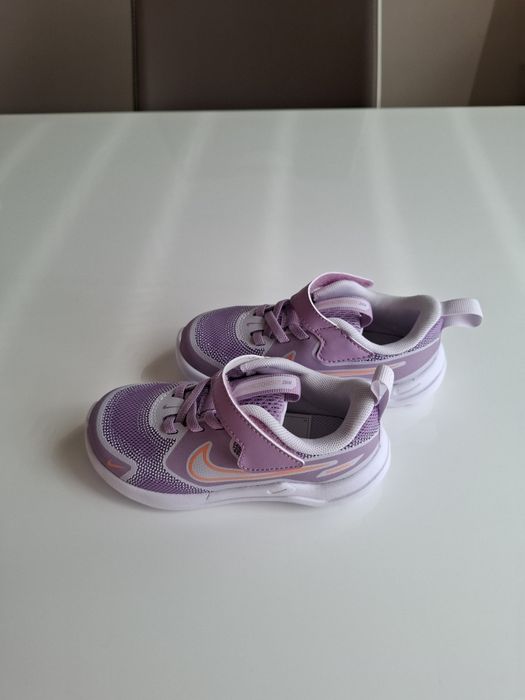 Nike Cosmic Runner, номер 26, нови