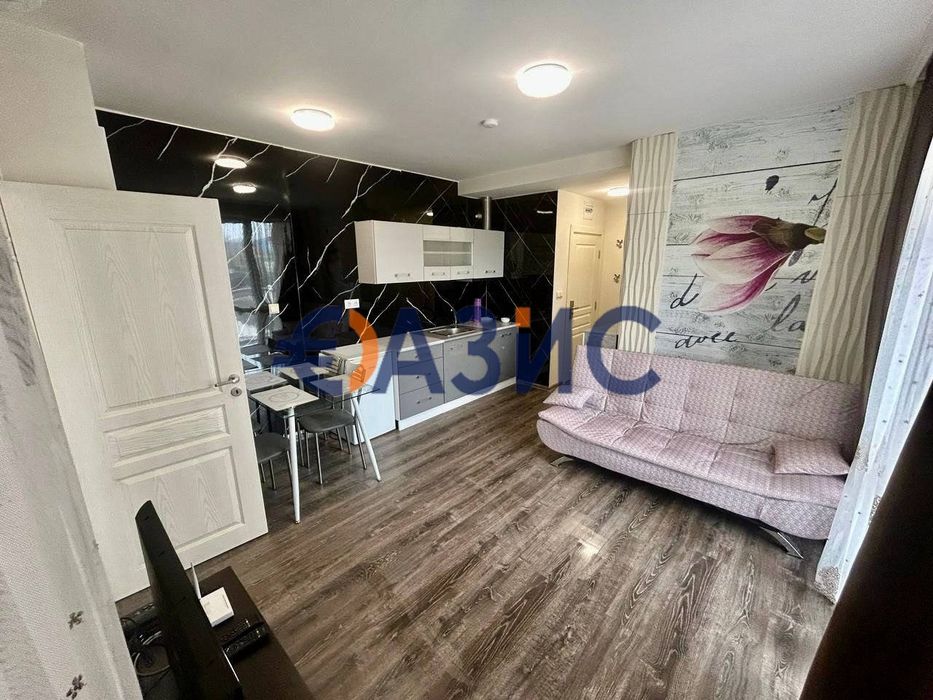 Продава се Двустаен апартамент в к.к. Слънчев бряг - 58 кв.м за 817 €/кв.м - Снимка #4