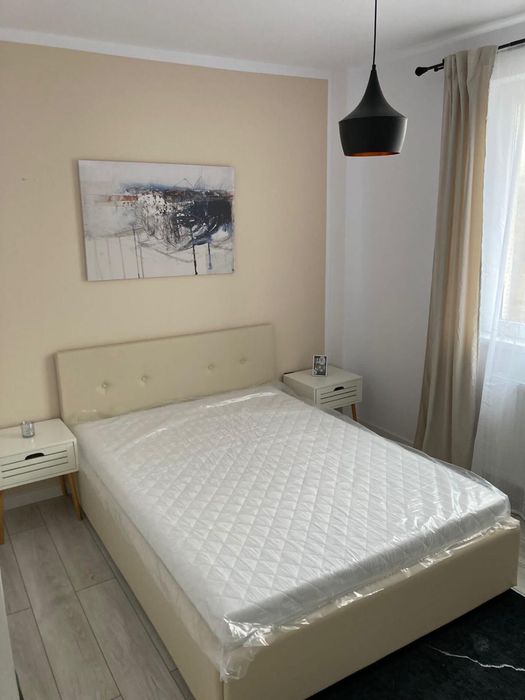 Inchiriez apartament cu 2 camere, Floresti