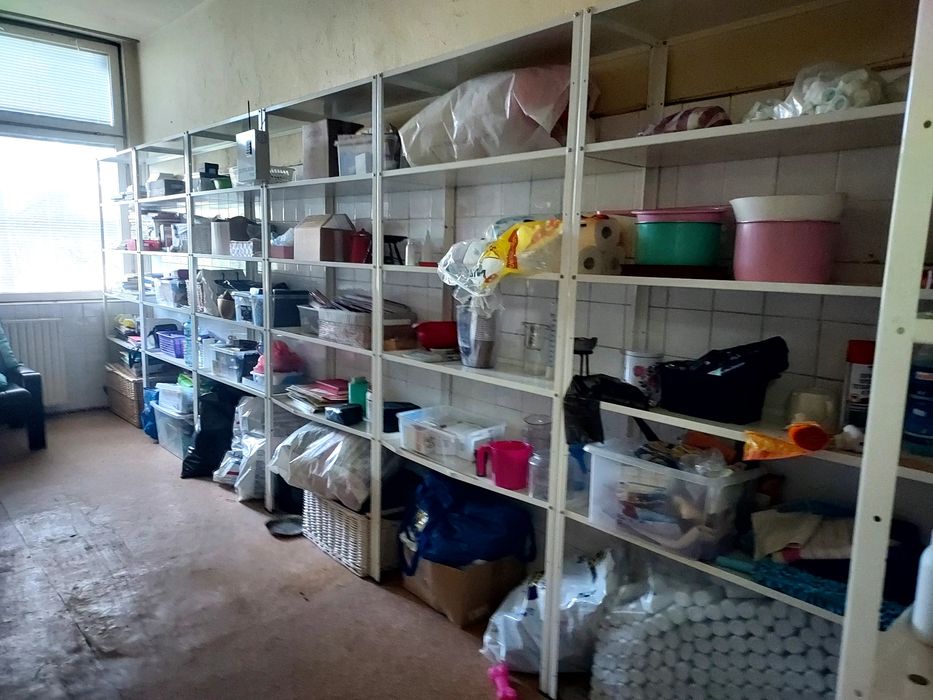 Дава се под наем Промишлена сграда в Велико Търново, Промишлена зона - Запад - 300 кв.м за 180000 € - Снимка #6