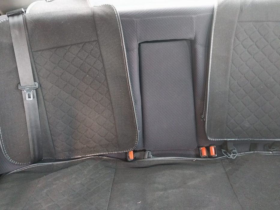 Срочно AUDI 100 сатылады