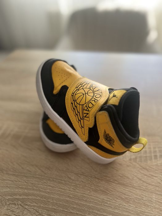 Sky Jordan Nike 28.5 и боти Nike 27 размер