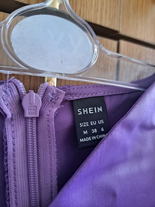 Rochie Midi Mov elegantă