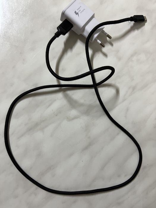 Зарядка tipsi для iPhone и samsung