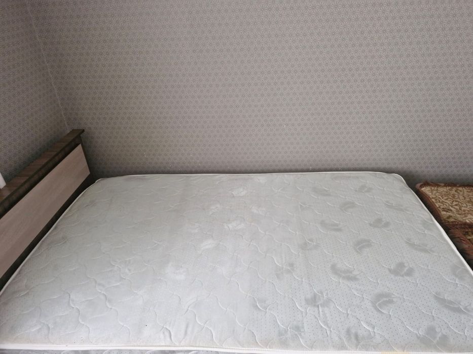 Продам срочно матрац 120*200 б/у