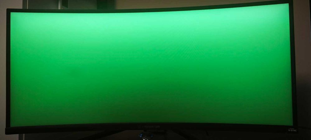 IPS 3440 x 1440 Acer Predator x34