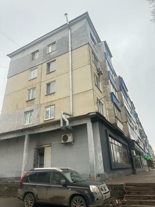 Продам  вытяжную трубу до 5 этажа
