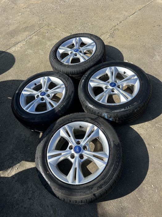 Jante Ford R16