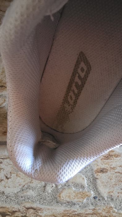 Adidași lotto femei