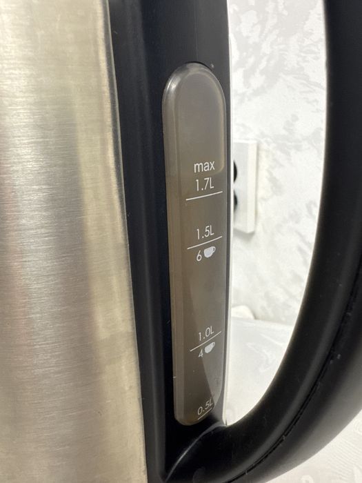 Продам Электрочайник Bosch DesignLine