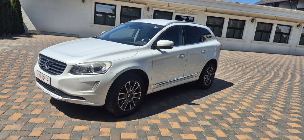 VOLVO XC60 2015 — imagine 2