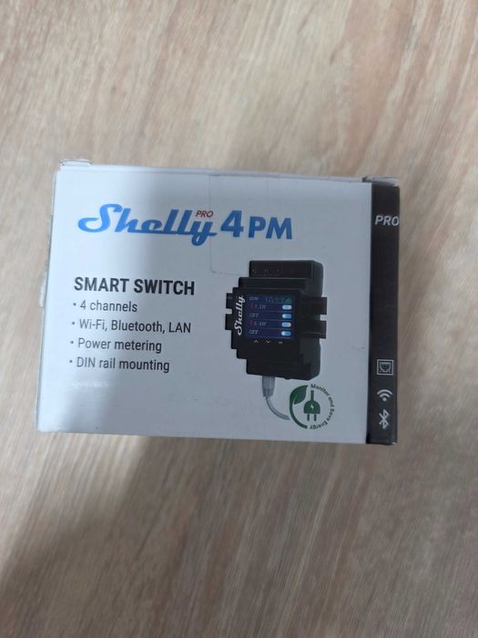 Releu inteligent Shelly Relay 4Pro PM, 4 canale 110–240 V Wi‑Fi Negru