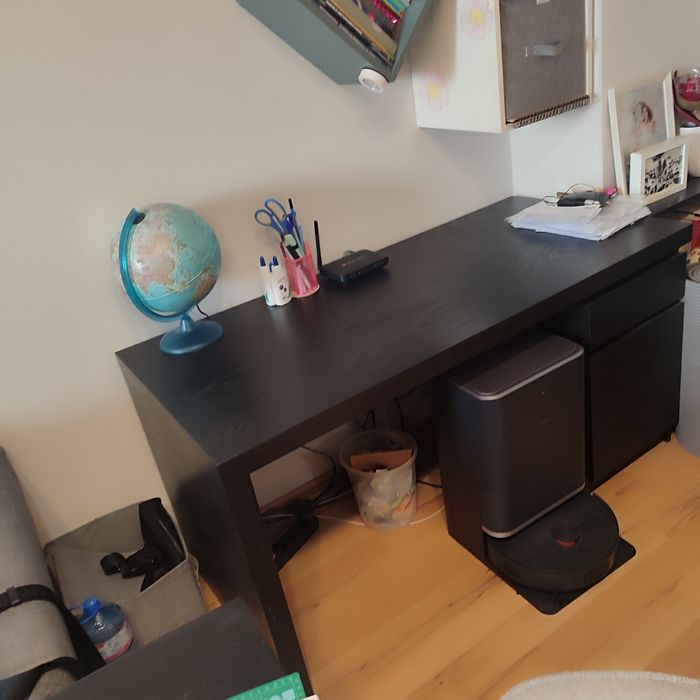 Бюро Malm Ikea, 140x65