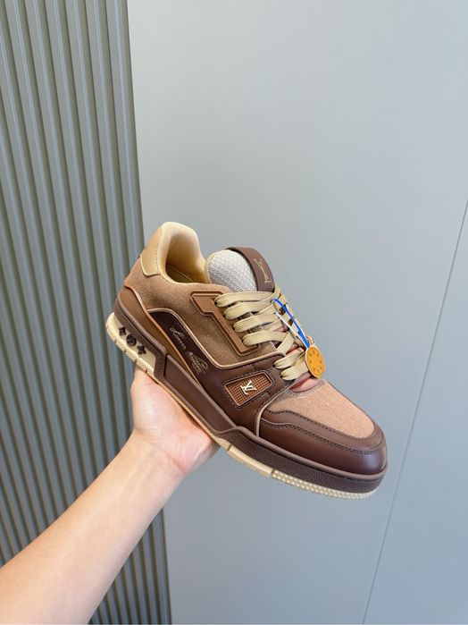 Adidasi Louis Vuitton , calitate premium , pe comanda , noi , 44