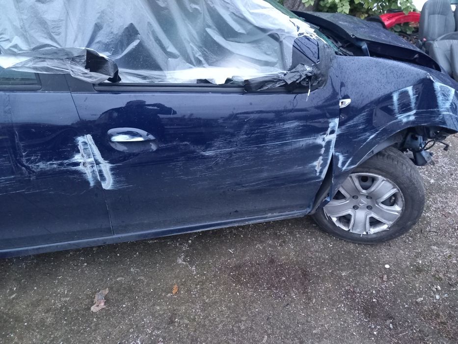 Дачия сандеро 2 2017г 30000км 1000кубика клима