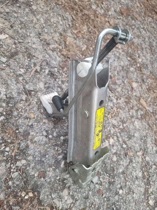 Крик за кола в добро състояние.