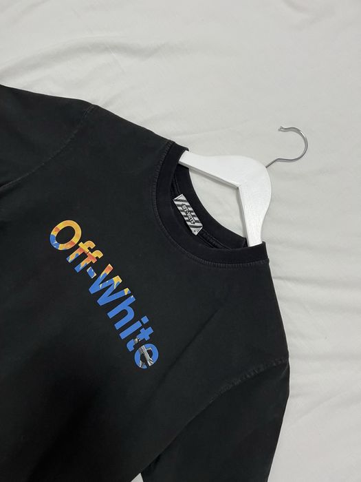 Off-White™ Graphic Tee – Astronaut Cosmic Print – Rare 2024 Edition