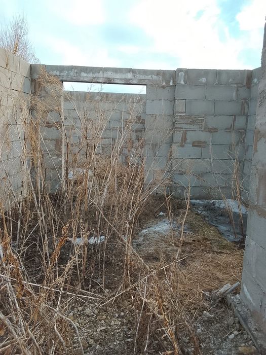 Продам недостроенный дом