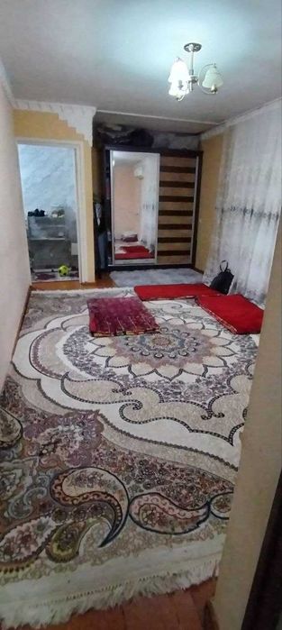 2-хонали квартира сотилади, 42 квадрат, балкон 2х6, Бектемир тумани