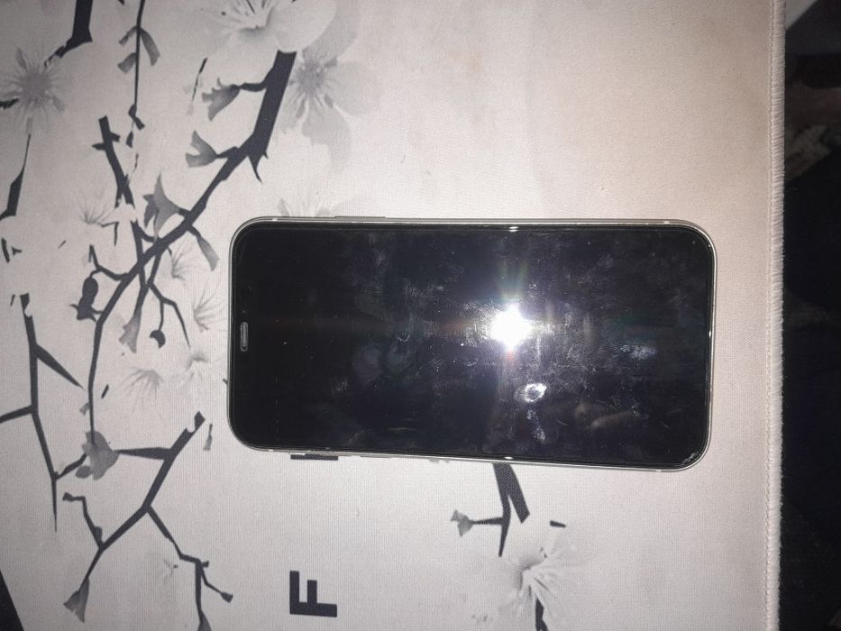 IPhone 11 4G 64g