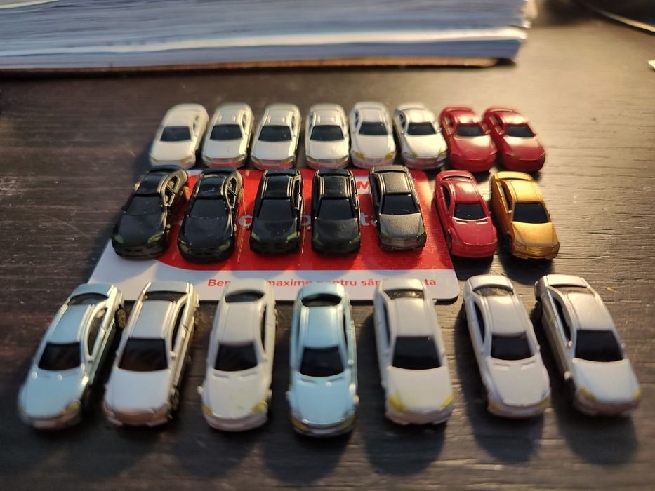 Set mașinuțe plastic dioramă Scara N