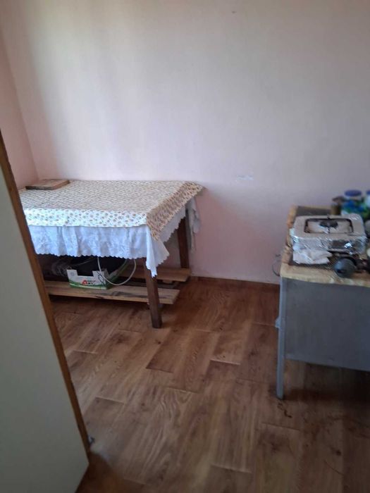 продава имот къща с ПИРНЕ АЙТОСКО