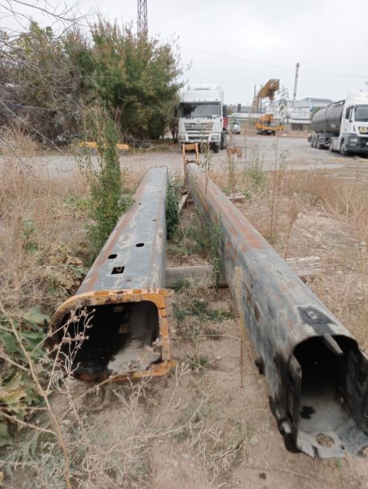 Продаю стрелы бу  автокрана