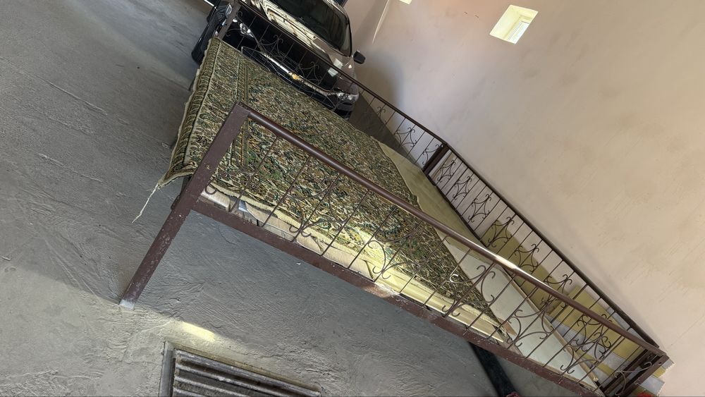 кровать тапчан железный