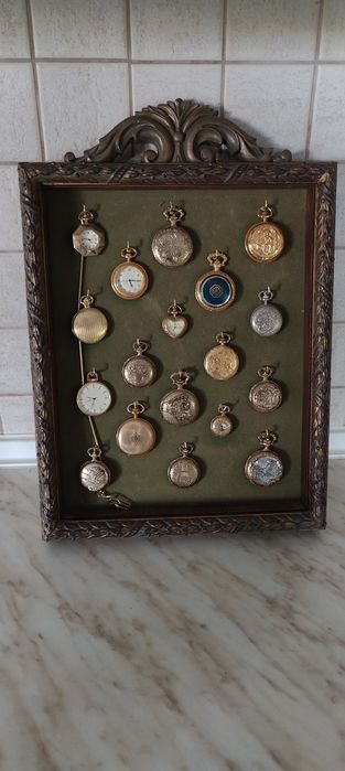 Картина / рамка / кутия с джобни часовници