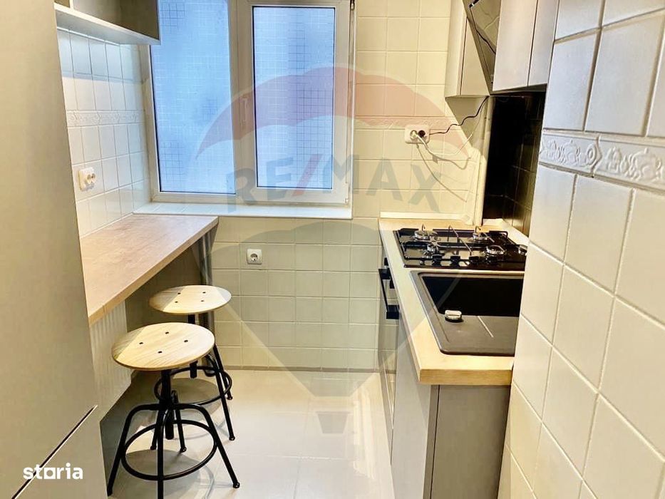 Apartament 2 camere, Universitate, metrou 20 m, mobilier MDF