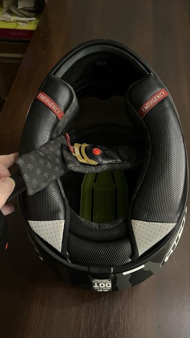 Мотошлем фирмы HJC rpha 11