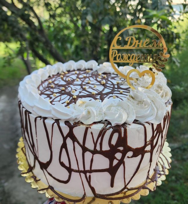 Tort va shirinliklarni 20% chegirma asosida xarid qilishingiz mumkun