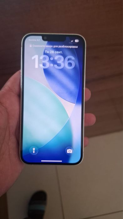 iphone 13 в хорошем состояние