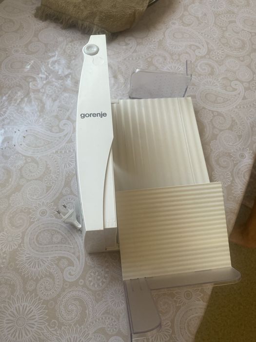 Продам слайсер фирм Gorenji