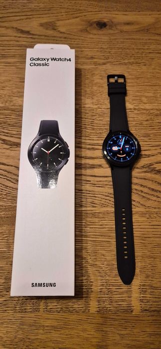Galaxy Watch4 Classic 46 mm, Черен