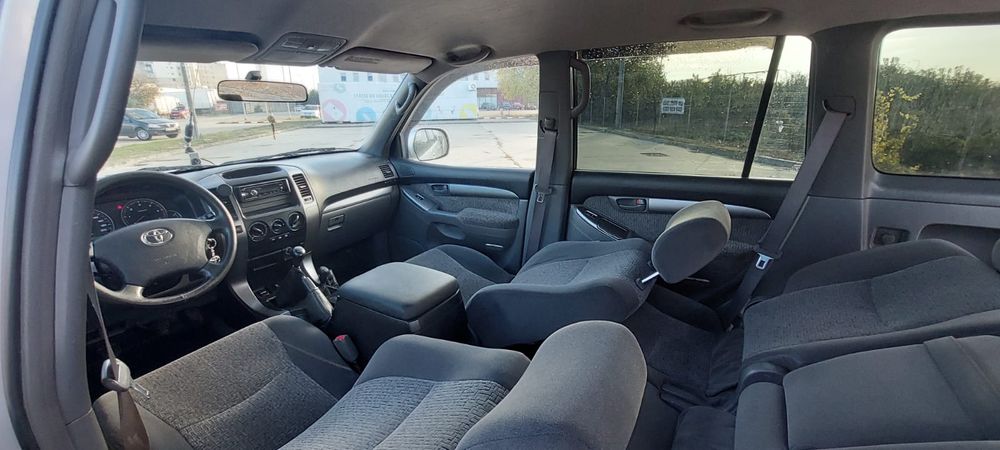 Toyota Land Cruiser j120 manual