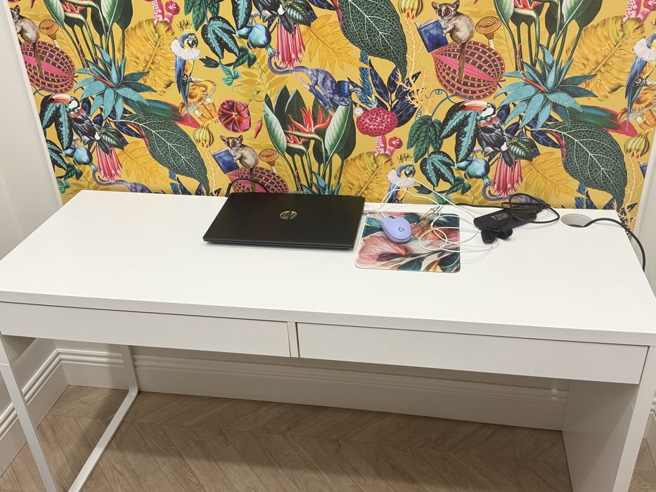 Продам стол Икеа