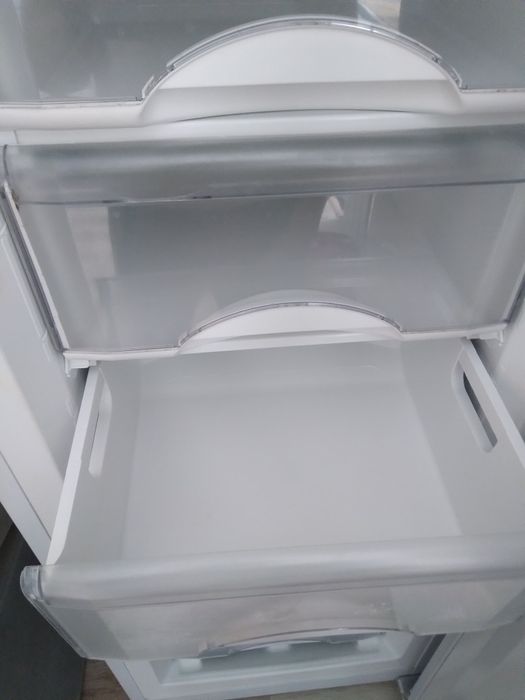 Морозильная камера фирма Атлант