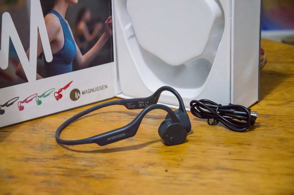Casti wireless cu conductie osoasa Magnussen