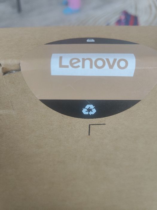 Нов Lenovo Yoga Slim 7 14" Gen 10