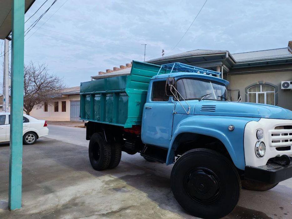 Zil samasval 4502 sotiladi