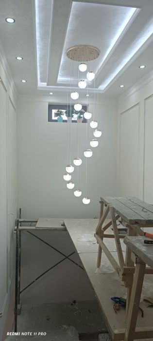 Люстра для лесницы